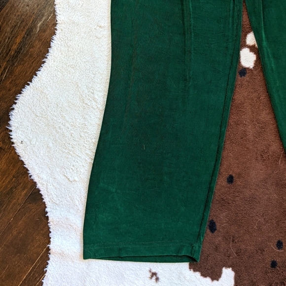 GREEN lounge pants - Picture 3 of 3